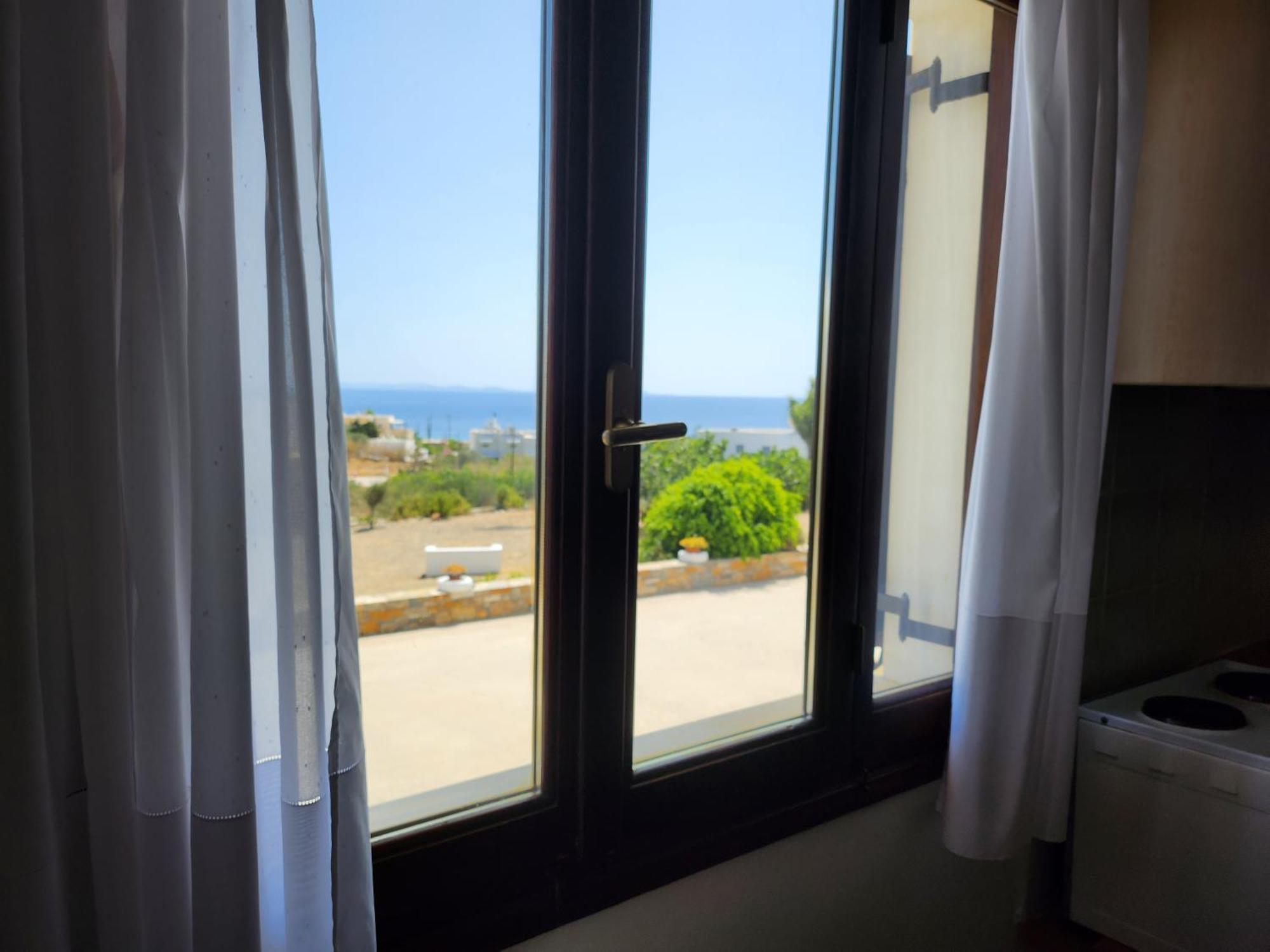 Theodorou Hotel Azolimnos Værelse billede